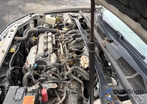 2005 Toyota Camry Se V6 from USA, damaged, VIN 4T1BA32K05U074598